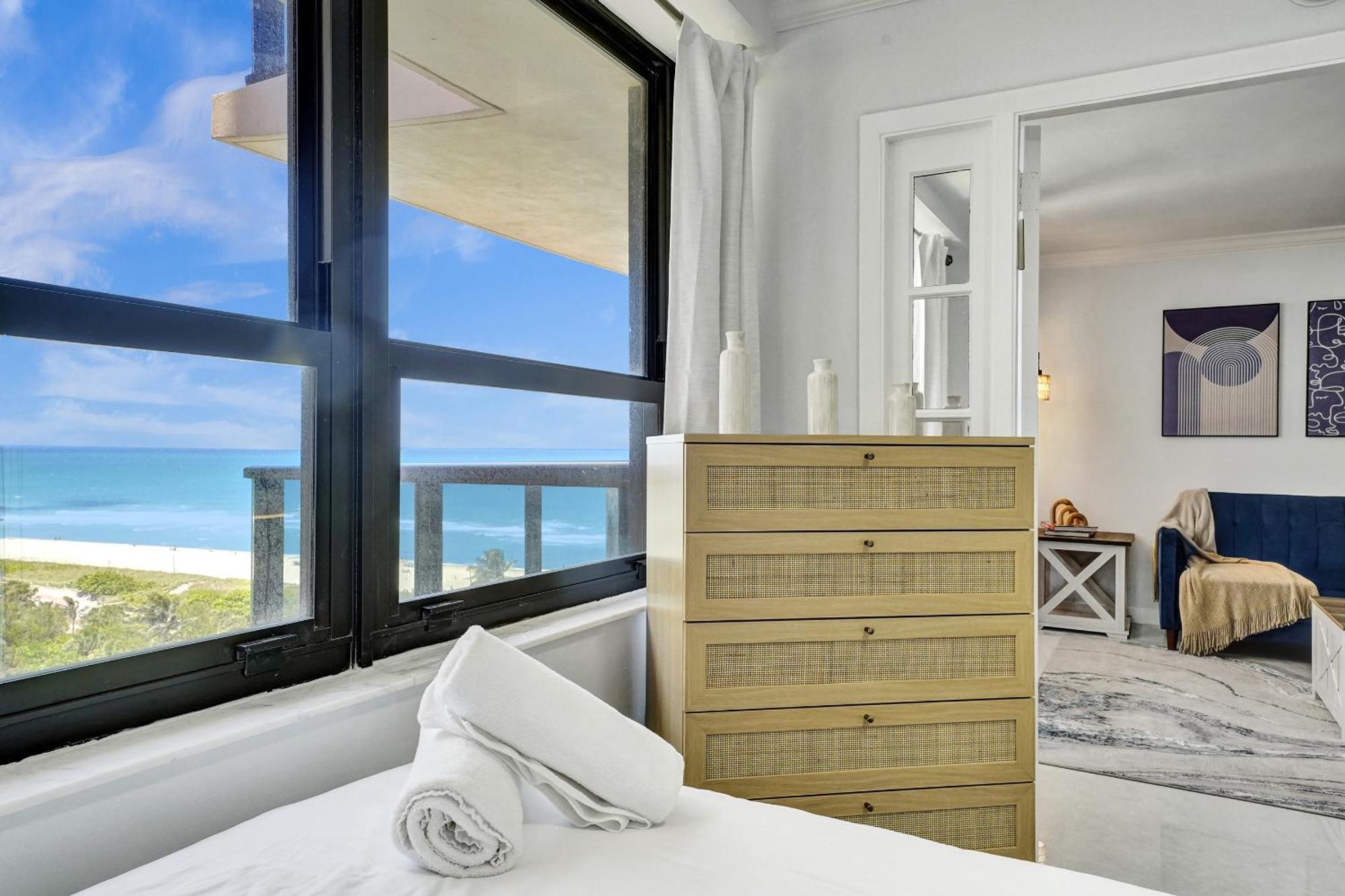 Cozy 2 Bdr Condo With Beach Service 1108 Miami Beach Zewnętrze zdjęcie